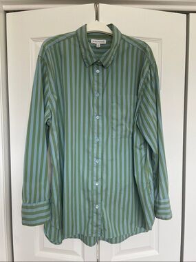 Banana Republic Women’s Green and Aqua Vertical Stripe Button-Down Shirt